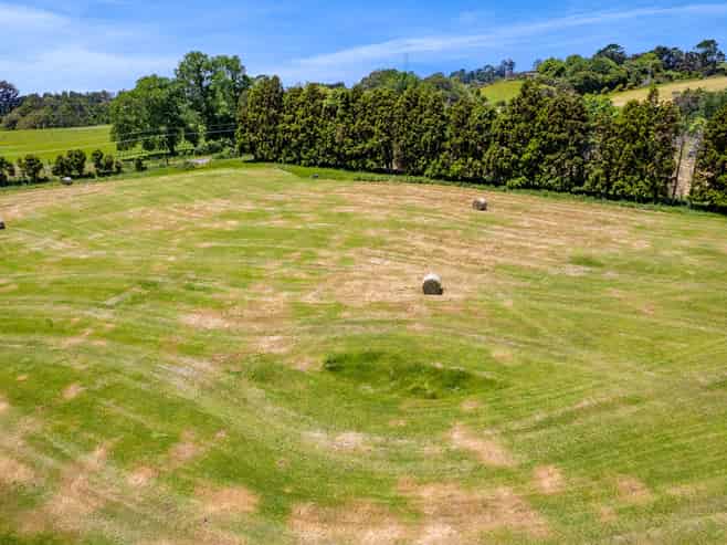 160 Sealy Road, Omata