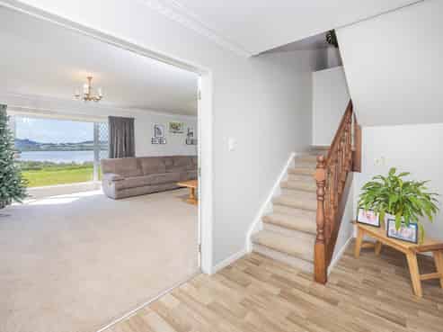 255 Hetherington Road, Huntly