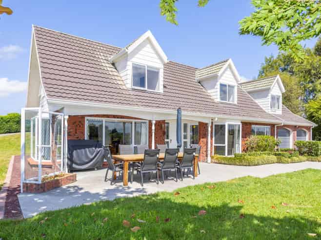 255 Hetherington Road, Huntly