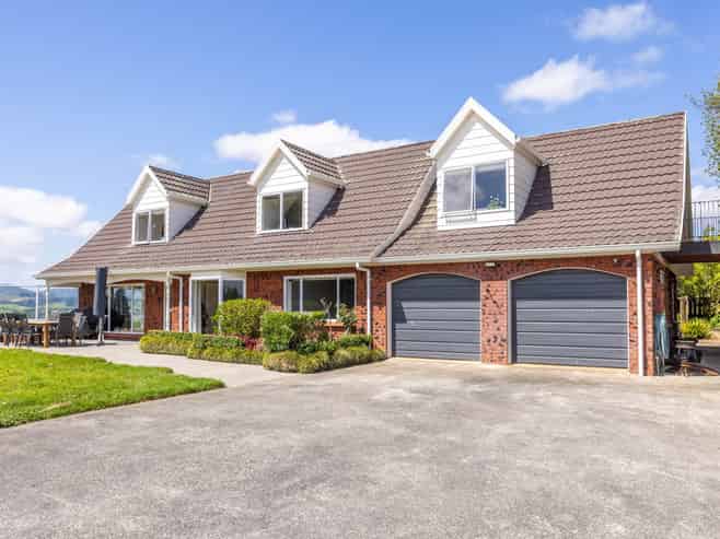 255 Hetherington Road, Huntly