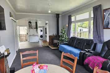 67 Bright Street, Cobden