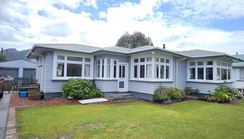 67 Bright Street, Cobden