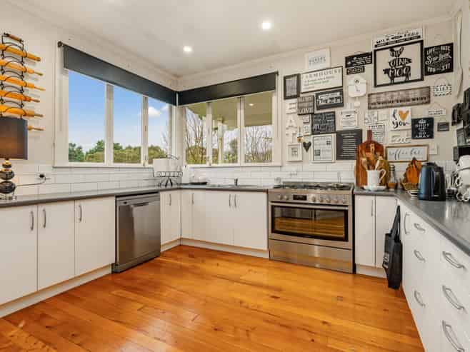 12 Aotea Street, Feilding