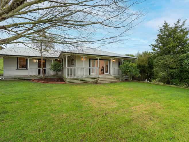 12 Aotea Street, Feilding