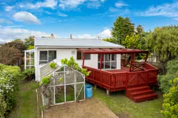 44 Geelong Street, Waikouaiti