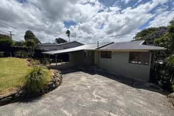 16 Handforth Street , Onerahi