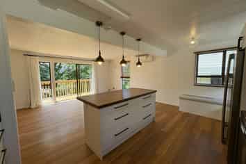 16 Handforth Street , Onerahi