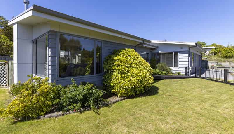 2/30 Ingle Avenue, Waipahihi