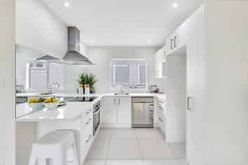 4/45 Willcott Street, Mount Albert