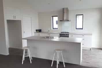 435 Tweed Street, Georgetown