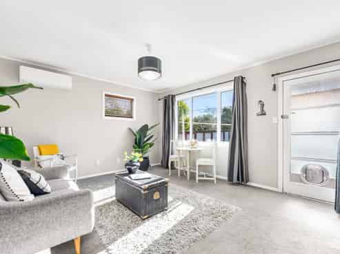 1/5 Hall Grove, Ebdentown