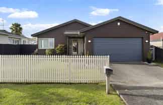 75 Kamara Road, Glen Eden