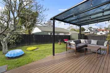 75 Kamara Road, Glen Eden