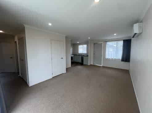 9B Lyon Street, Dinsdale