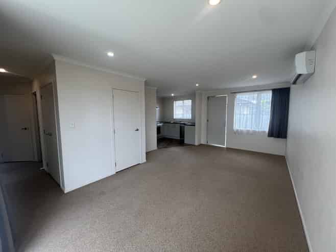 9B Lyon Street, Dinsdale