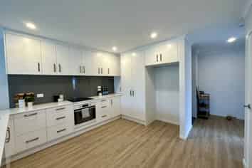 315a Western Hills Drive, Avenues