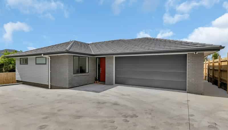 315a Western Hills Drive, Avenues