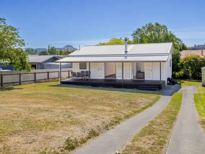 57A Tavistock Road, Waipukurau