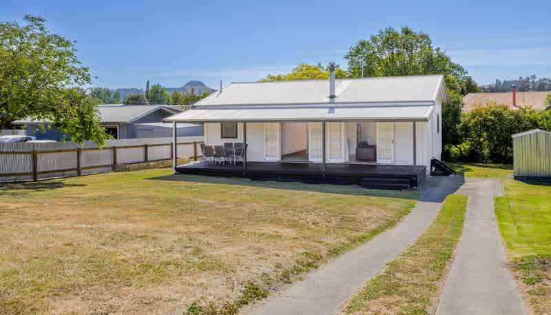 57A Tavistock Road, Waipukurau