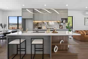 244E West Hoe Heights, Orewa