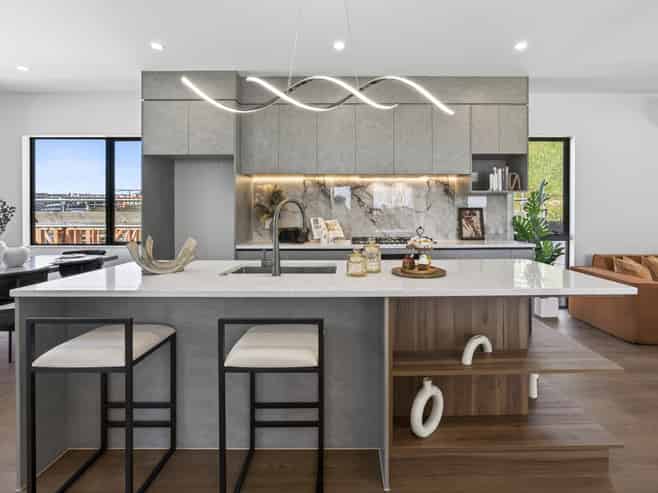 244E West Hoe Heights, Orewa