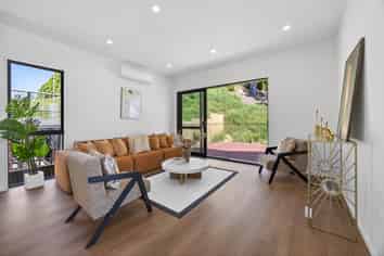 244E West Hoe Heights, Orewa