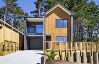 244E West Hoe Heights, Orewa