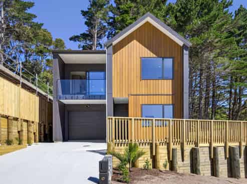 244E West Hoe Heights, Orewa