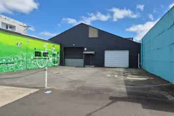 Inner-City Workshop/Warehouse