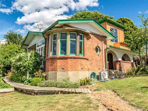 21 Putiki Drive, Durie Hill