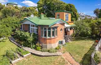 21 Putiki Drive, Durie Hill