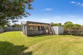 15 Cook Drive, Whitianga