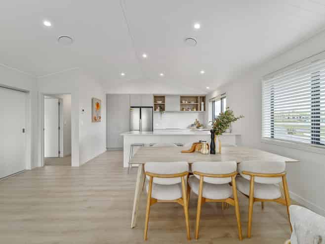 99 Harakeke Drive, Wharewaka