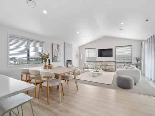 99 Harakeke Drive, Wharewaka