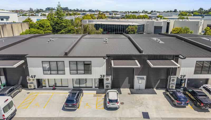 3/10F Piermark Drive, Albany