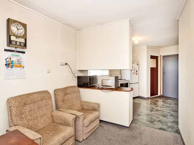 62 Lothian Crescent, Strathern