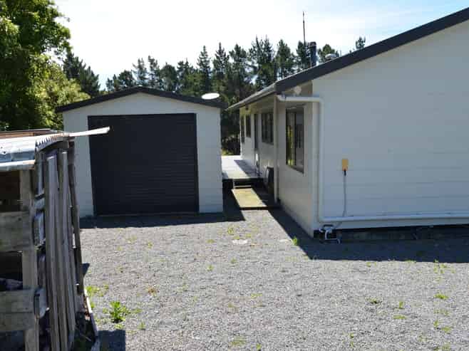 492 Moonshine Hill Road, Moonshine Valley