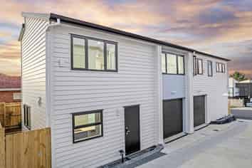 8/6 Pah Road, Papatoetoe