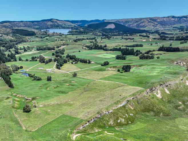 108 Sandy Creek Road, Tutira