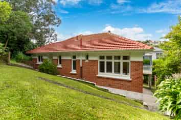 44 Arawa Street, Tainui