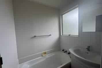 2 Eureka Place, Parahaki