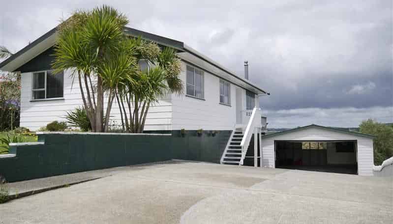 2 Eureka Place, Parahaki