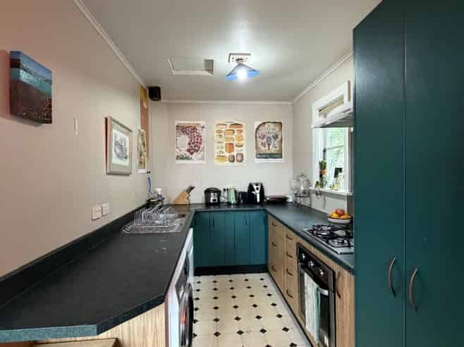 20 Stoke Street, Newtown