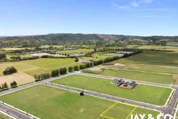 16 Tamariki Road, Clevedon