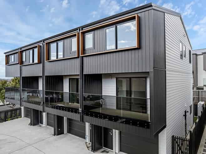 7/53 Court Crescent, Panmure