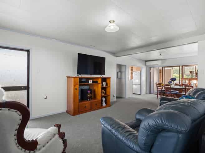 68 Great South Road, Huntly