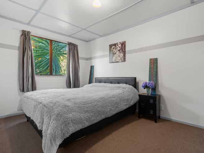 68 Great South Road, Huntly