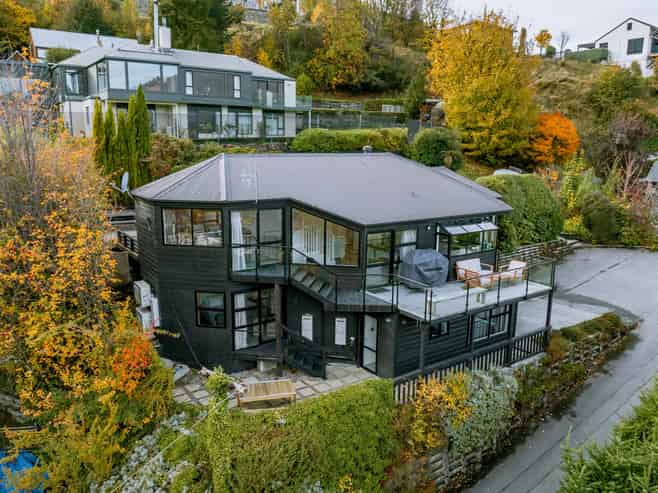 13 Malaghan Street, Queenstown