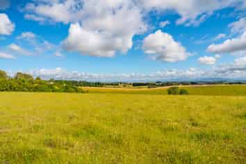  Rolling Ridges Road, Levels