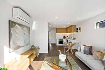 1/4 Limestone Drive, Hobsonville